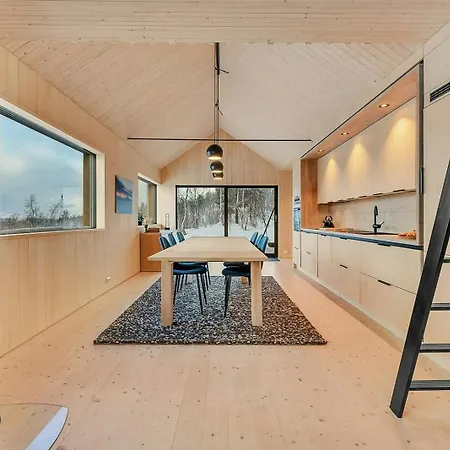 Modern In Harmony With Nature 別荘 Moen i Målselv