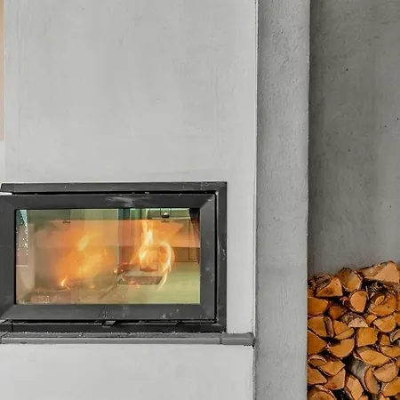 Modern In Harmony With Nature *